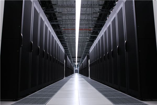 Raised Floor agar Tetap Awet