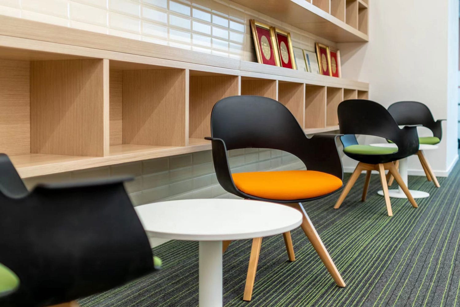 Produk Interior di Aneka Interindo Lestari