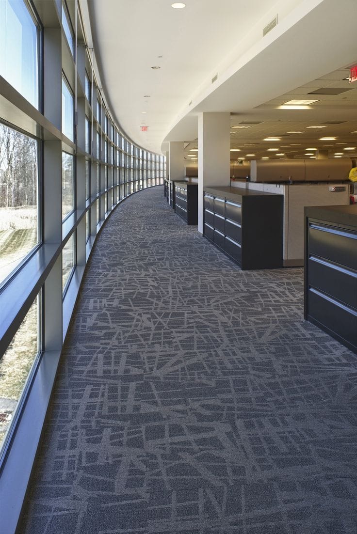 Carpet Tile AILCARPET Jadi Pilihan Banyak Kontraktor